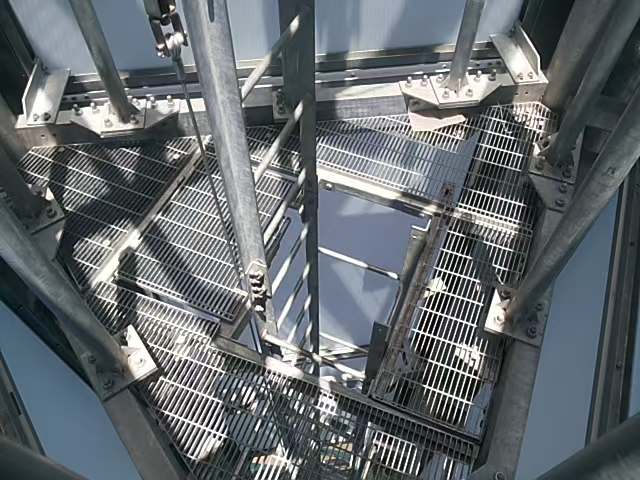 Torre de mosaico de 20 metros en Arabia Saudita